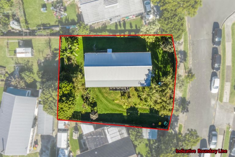 Photo of property in 22 Trounson Avenue, Clendon Park, Auckland, 2103