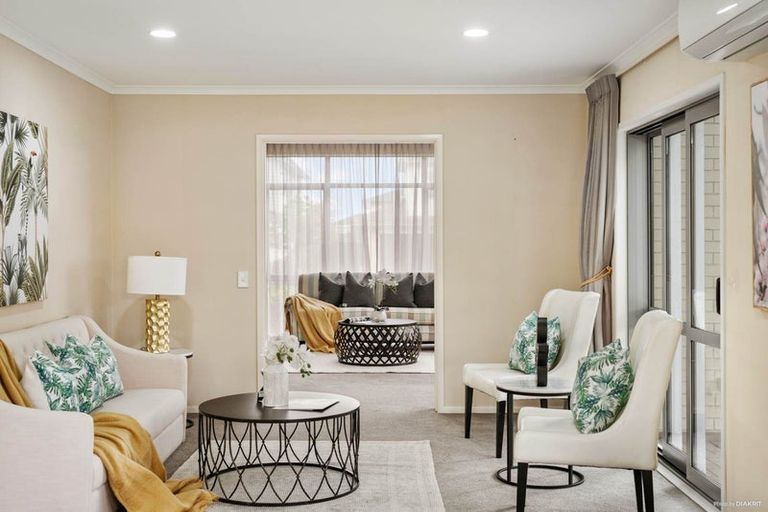 Photo of property in 42 Topland Drive, Flat Bush, Auckland, 2019