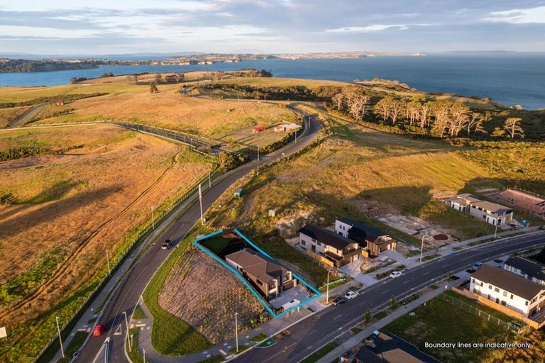 Photo of property in 187 Te Oneroa Way, Long Bay, Auckland, 0630