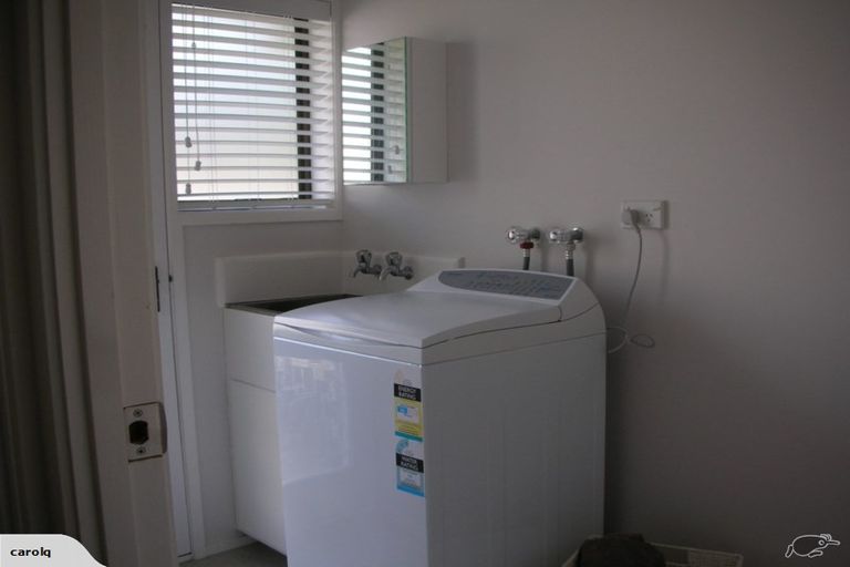 Photo of property in 2/123 Prince Regent Drive, Half Moon Bay, Auckland, 2012