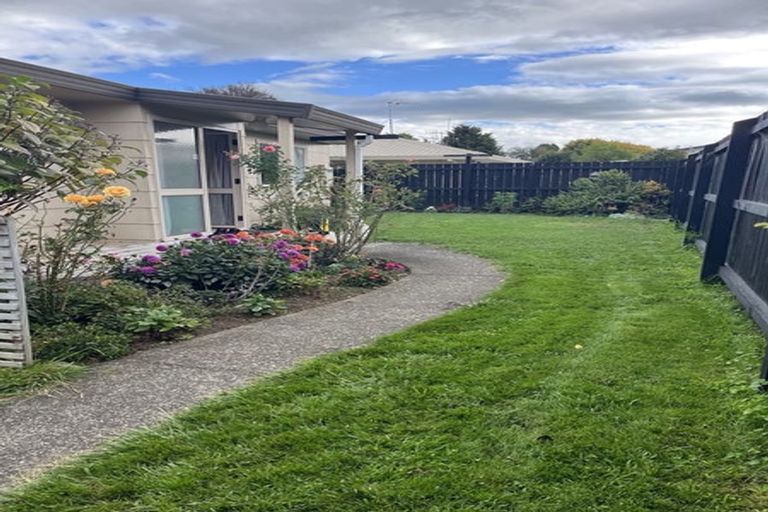 Photo of property in 7b Portland Street, Welcome Bay, Tauranga, 3112
