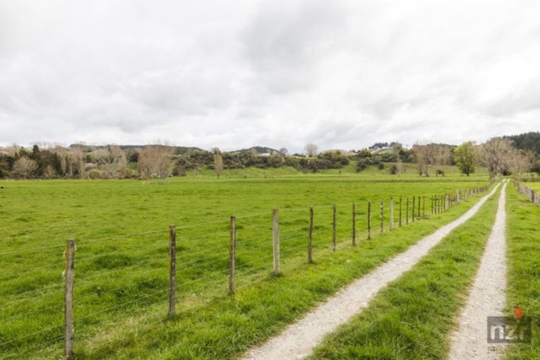 Photo of property in 73 Vinegar Hill Road, Hunterville, 4783
