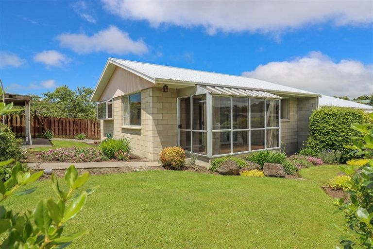 Photo of property in 1 Temple Crescent, Gleniti, Timaru, 7910