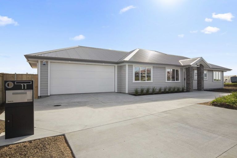 Photo of property in 11 Aitkenhead Street, Pokeno, 2402