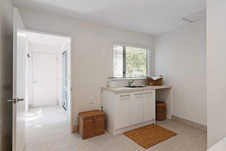 Photo of property in 533 Johns Road, Harewood, Christchurch, 8051