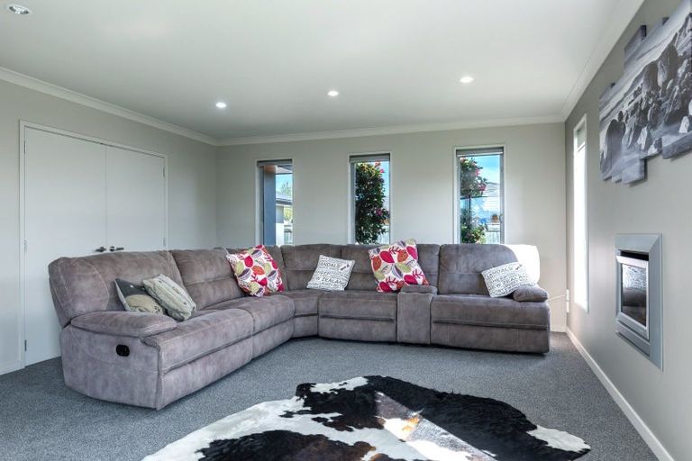 Photo of property in 25 Clearwater Place, Mayfield, Blenheim, 7201