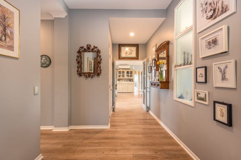 Photo of property in 270 Barkers Road, Loburn, Rangiora, 7472