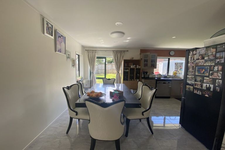 Photo of property in 23 Elderberry Road, Burswood, Auckland, 2013