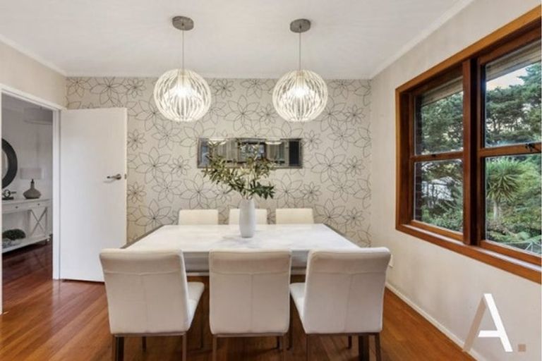 Photo of property in 6 Brough Road, Manurewa East, Auckland, 2102