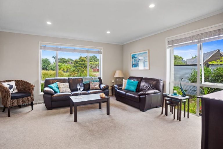 Photo of property in 2 Mccall Avenue, Pauanui, Hikuai, 3579