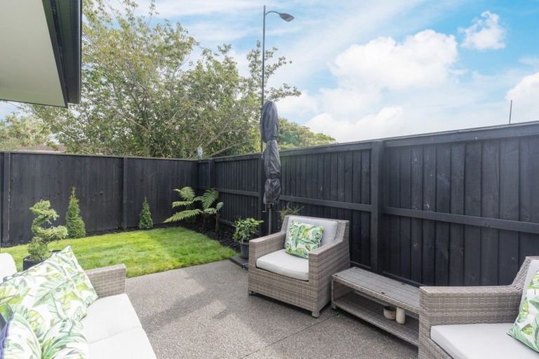 Photo of property in 17 Parawai Street, Marshland, Christchurch, 8083
