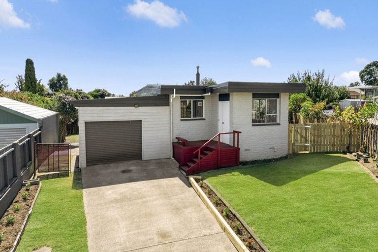 Photo of property in 17 Ridgeway Place, Glenview, Hamilton, 3206