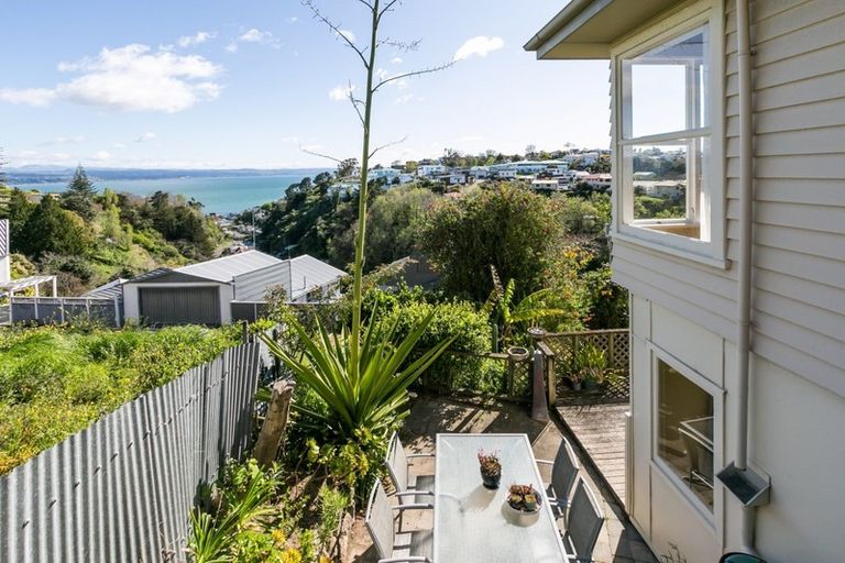 Photo of property in 17a Lincoln Road, Bluff Hill, Napier, 4110