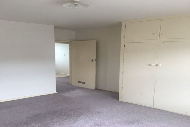 Photo of property in 196 Lincoln Road, Addington, Christchurch, 8024