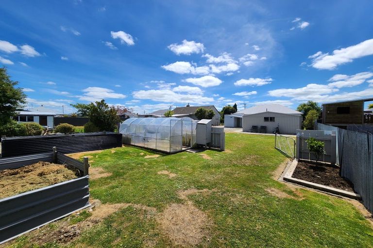 Photo of property in 15 Queen Street, Winton, 9720