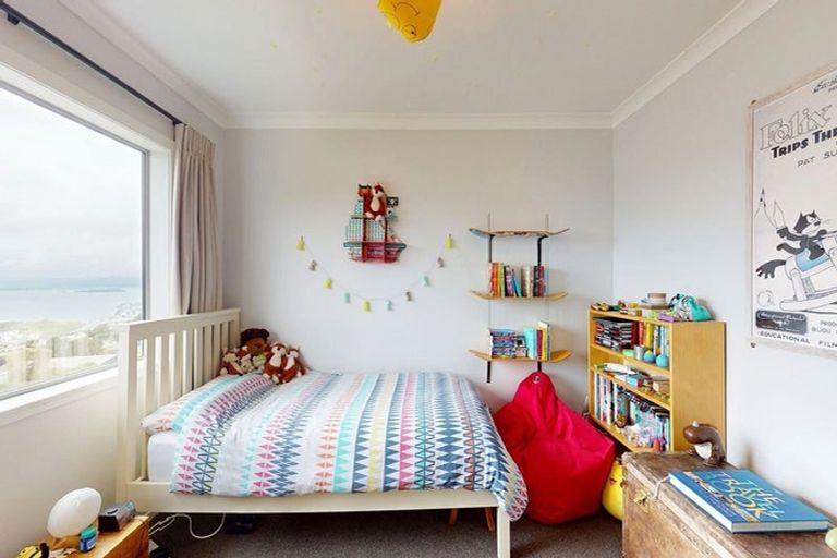 Photo of property in 15 Monteith Grove, Brooklyn, Wellington, 6021