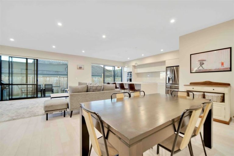 Photo of property in 28 Kaiawa Street, Beachlands, Auckland, 2018