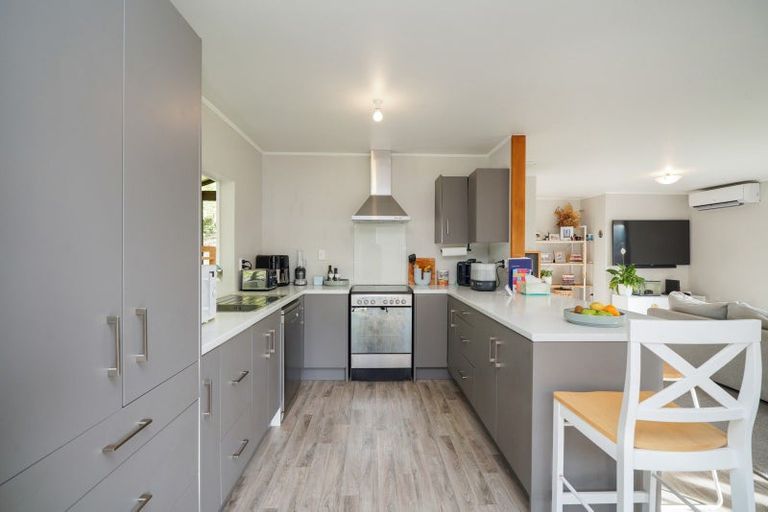 Photo of property in 137 Dunns Road, Otatara, Invercargill, 9879