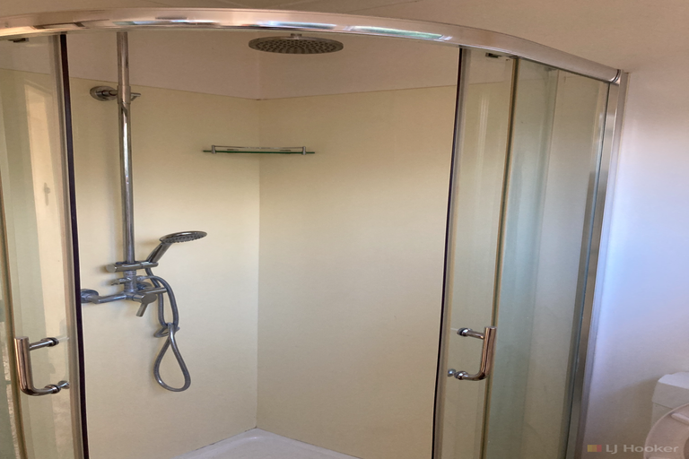 Photo of property in 5 Mill Road, Waimate, 7924