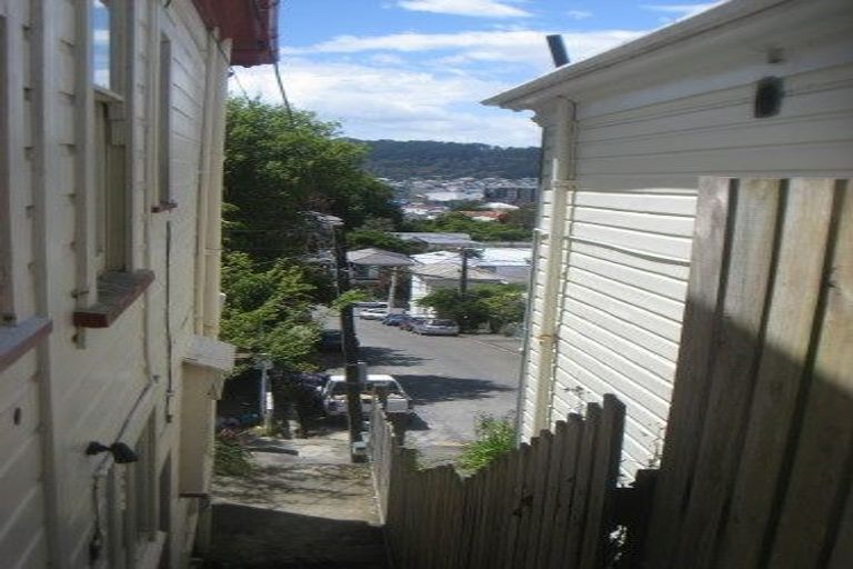 Photo of property in 19 Essex Street, Aro Valley, Wellington, 6021