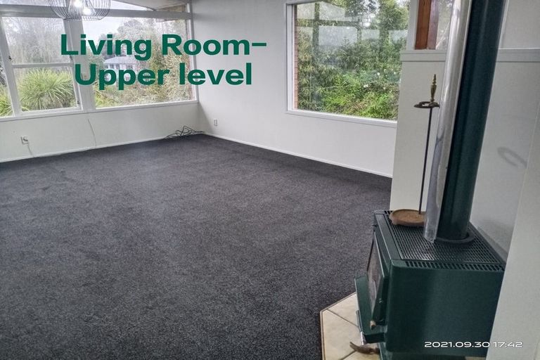 Photo of property in 153 Gossamer Drive, Pakuranga Heights, Auckland, 2010