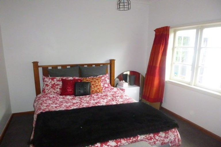 Photo of property in 136 Cashmere Avenue, Khandallah, Wellington, 6035