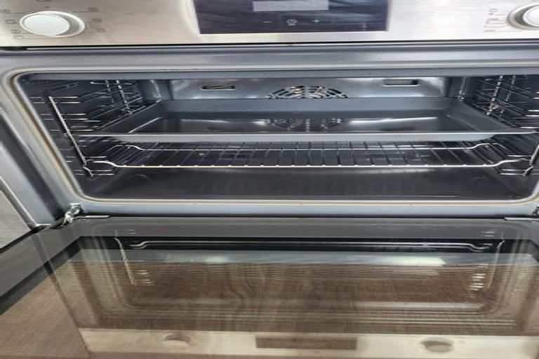 Photo of property in 4 Pukemarino Road, Waimauku, 0812