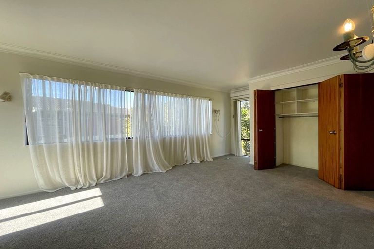 Photo of property in 2/27 Macleans Road, Bucklands Beach, Auckland, 2014