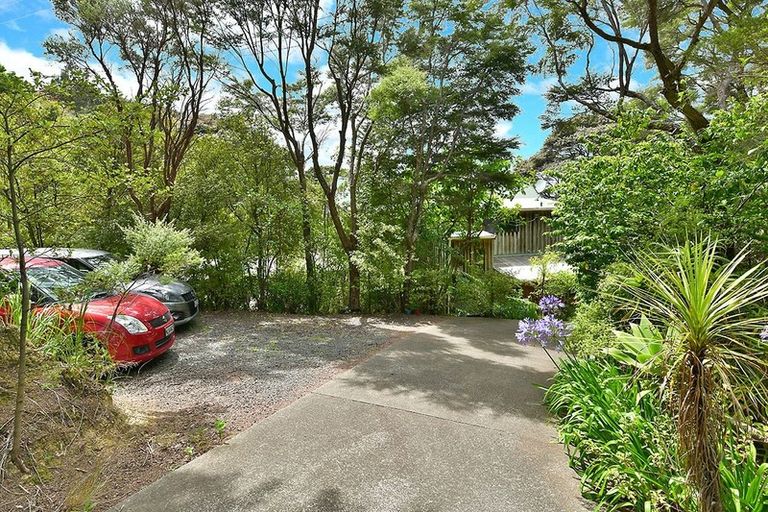 Photo of property in 30 Cochrane Avenue, Arkles Bay, Whangaparaoa, 0932