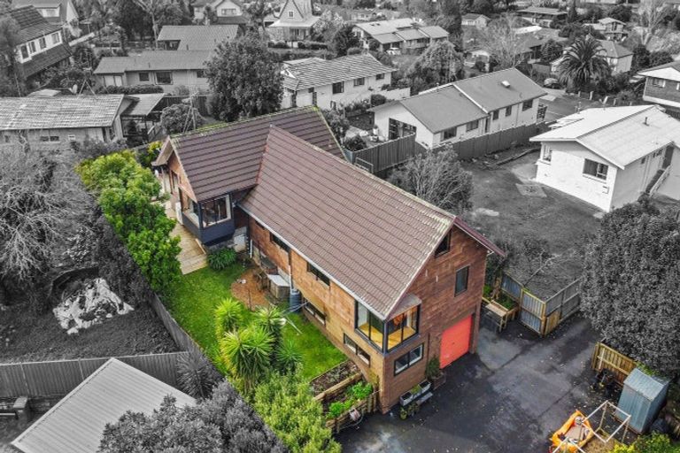 Photo of property in 28 Lachlan Drive, Dinsdale, Hamilton, 3204