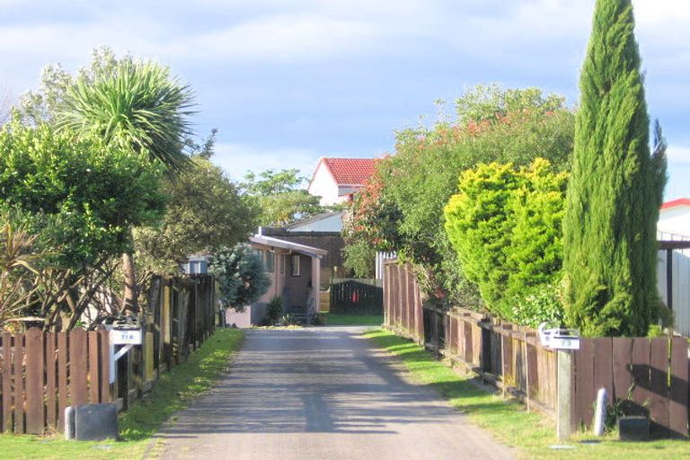 Photo of property in 71b Topaz Drive, Papamoa Beach, Papamoa, 3118