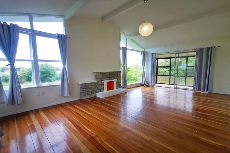 Photo of property in 16 Helena Road, Hillcrest, Hamilton, 3216