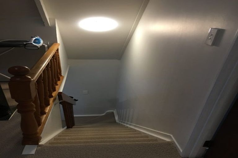 Photo of property in 15b Hayley Grove, Papamoa Beach, Papamoa, 3118