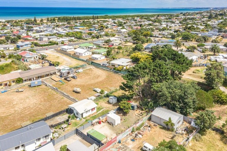 Photo of property in 23a Manuka Street, Castlecliff, Wanganui, 4501