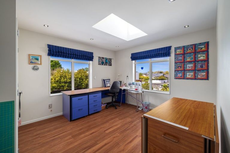 Photo of property in 19 Stirling Street, Merivale, Christchurch, 8014