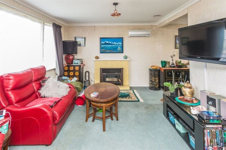 Photo of property in 25 Ruapehu Street, Castlecliff, Whanganui, 4501