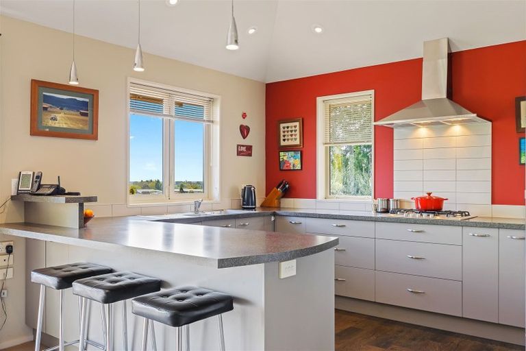 Photo of property in 8 Benjamin Lane, Huntsbury, Christchurch, 8022