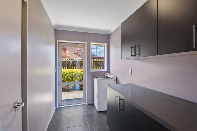 Photo of property in 3 Bancroft Place, Parklands, Christchurch, 8083