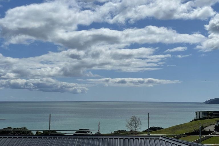 Photo of property in 79 Stratford Drive, Cable Bay, 0420