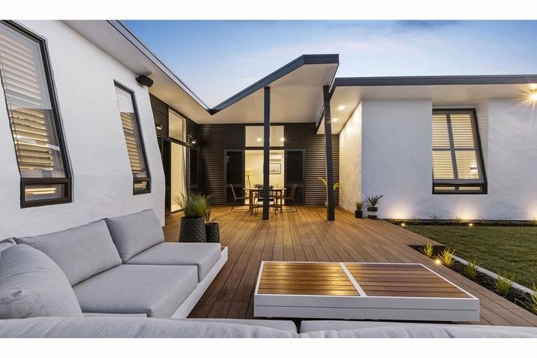 Photo of property in 30 Araroa Place, Papamoa Beach, Papamoa, 3118