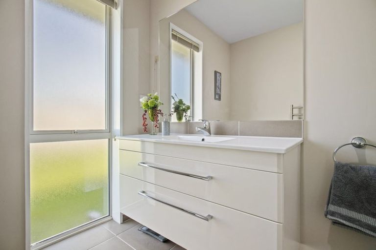 Photo of property in 33 Parklea Avenue, Halswell, Christchurch, 8025