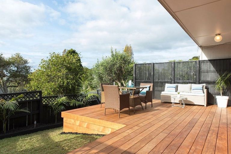 Photo of property in 2/56 Gowing Drive, Meadowbank, Auckland, 1072