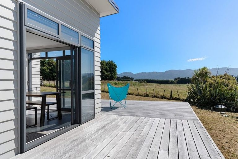 Photo of property in 2766 Lake Ferry Road, Pirinoa, 5772