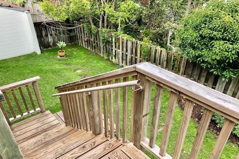 Photo of property in 2/48 Bayswater Avenue, Bayswater, Auckland, 0622