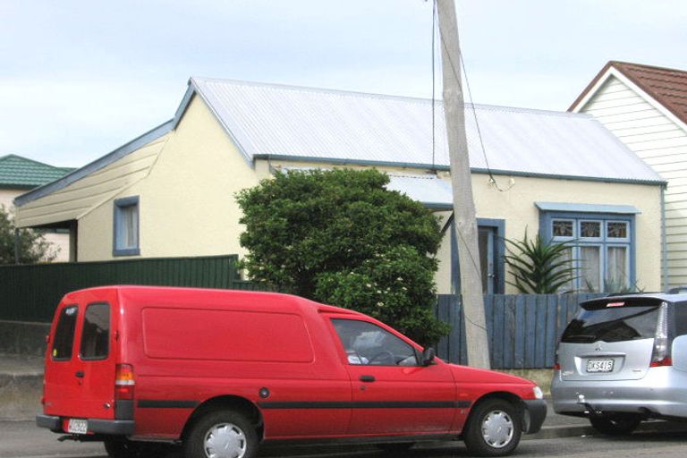 Photo of property in 24 Normanby Street, Newtown, Wellington, 6021