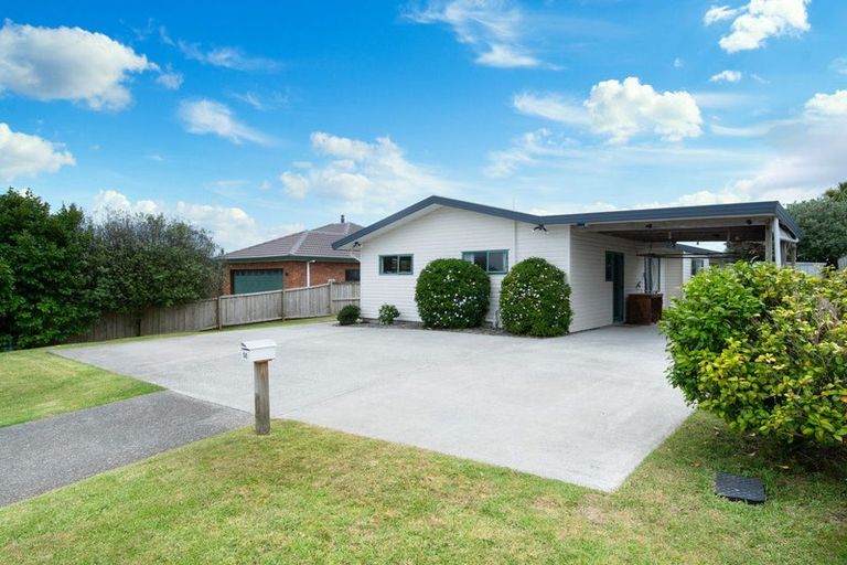 Photo of property in 56 Hetherington Road, Ranui, Auckland, 0612