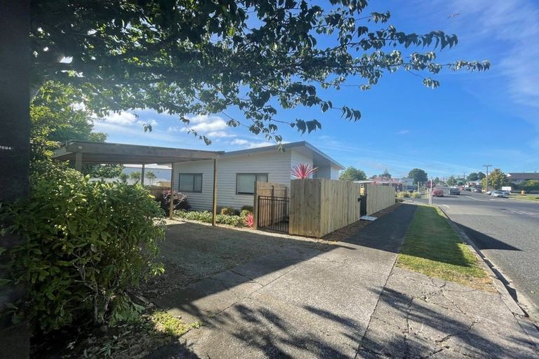 Photo of property in 17 Brown Street, Inglewood, 4330