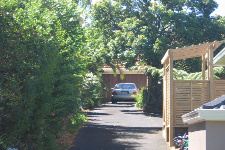 Photo of property in 3 Sudan Avenue, Milford, Auckland, 0620
