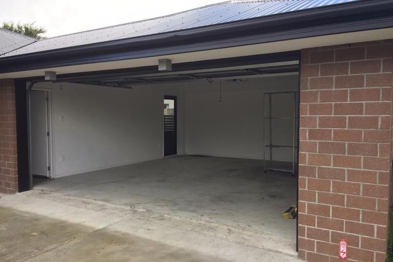 Photo of property in 15 Wellington Street, Phillipstown, Christchurch, 8011