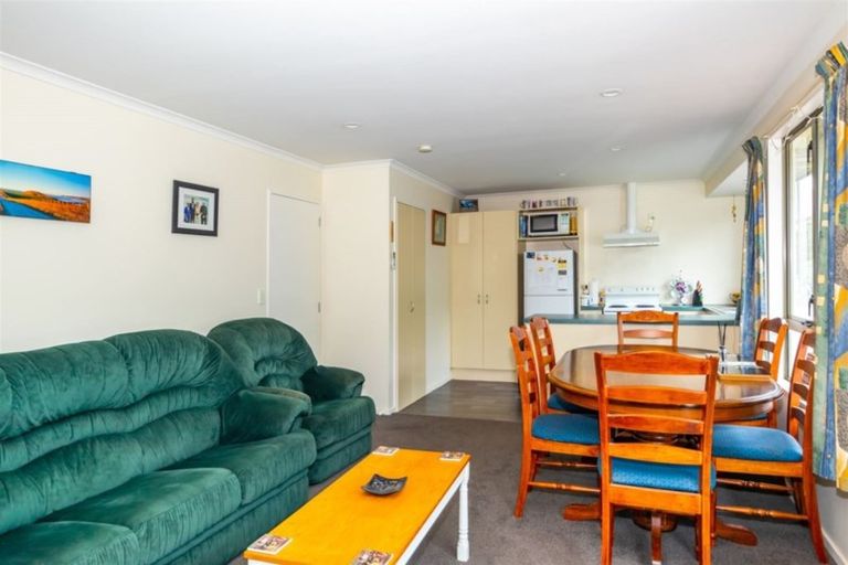 Photo of property in 2/92 Arthur Street, Seaview, Timaru, 7910